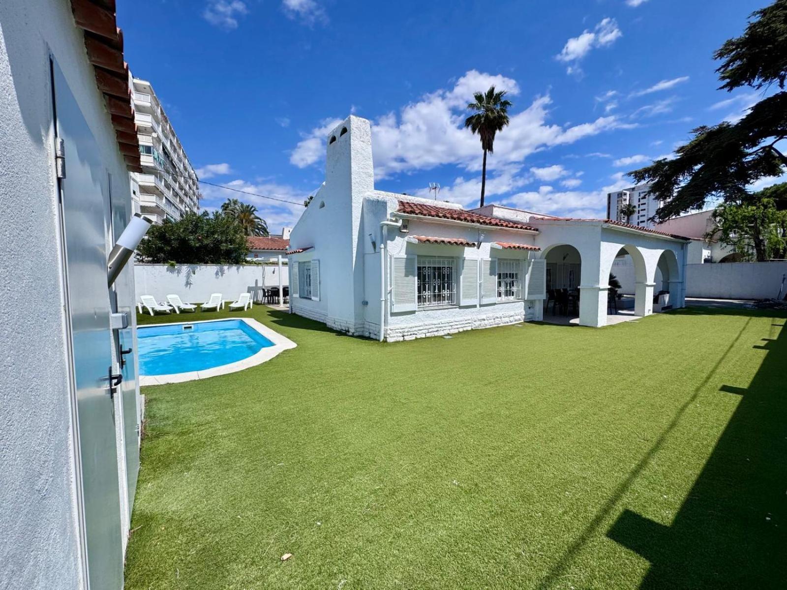הוילה קמברילס Vila Mar מראה חיצוני תמונה